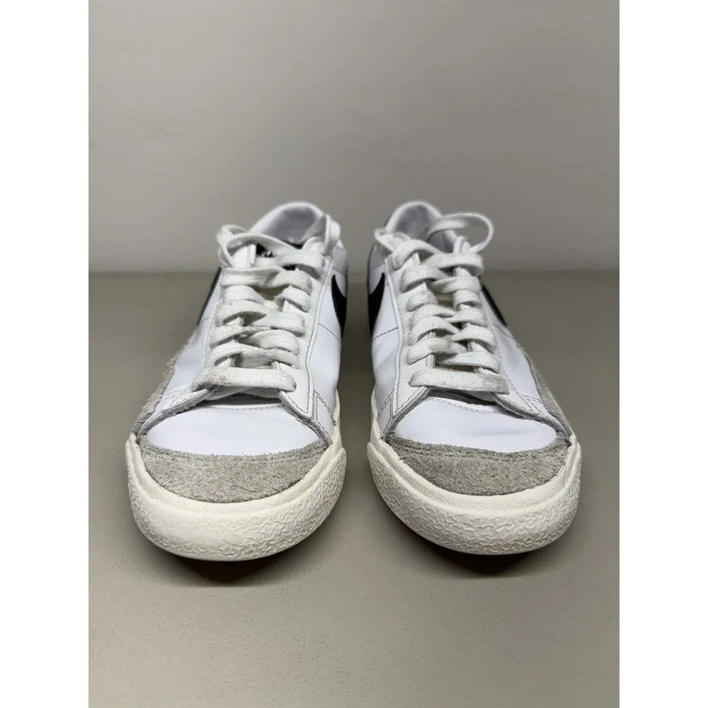Size 6.5 - Nike Women's Blazer Low 77 DC4769-102 White/Black